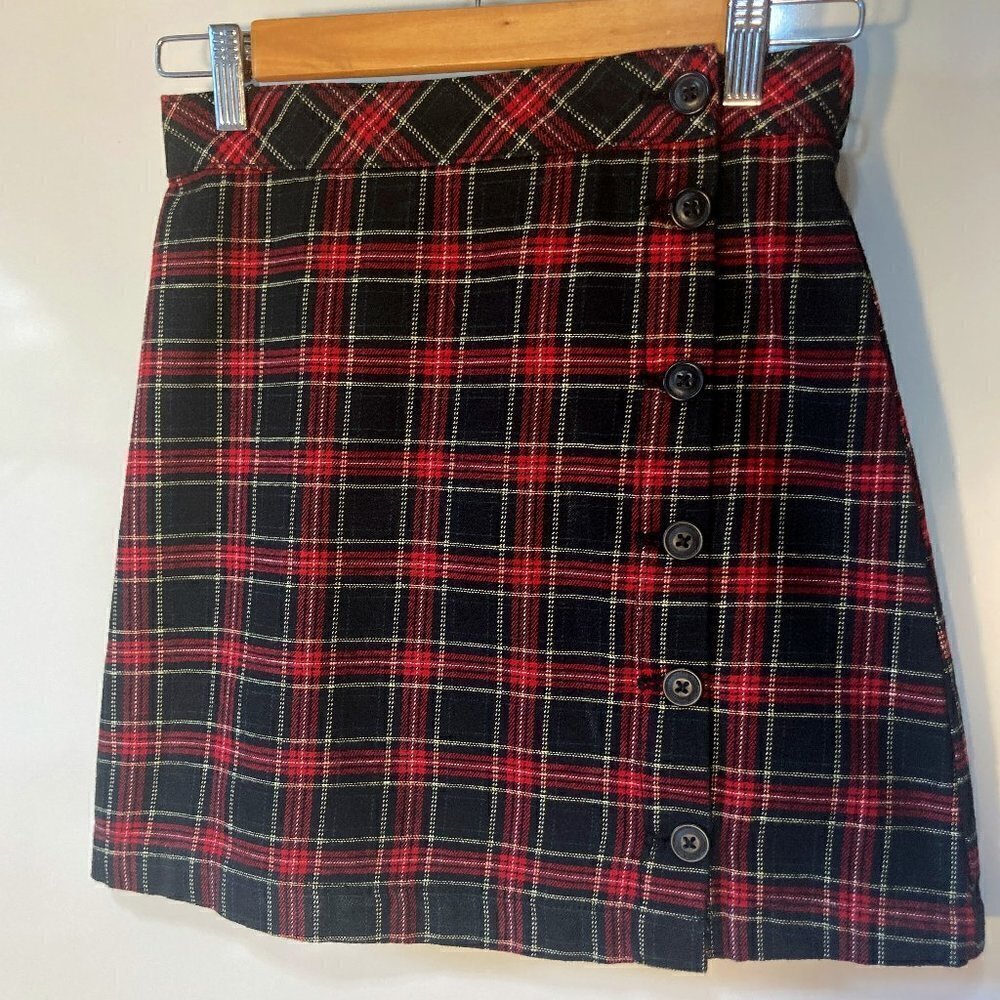 Divided H&M SZ 2 Red & Black plaid wrap button front skirt classic academia
